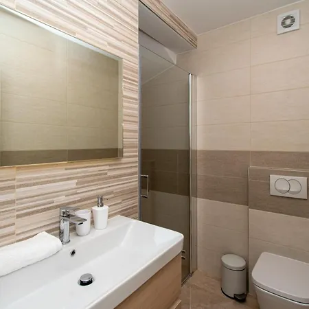 Subin With Panoramic Sea Views