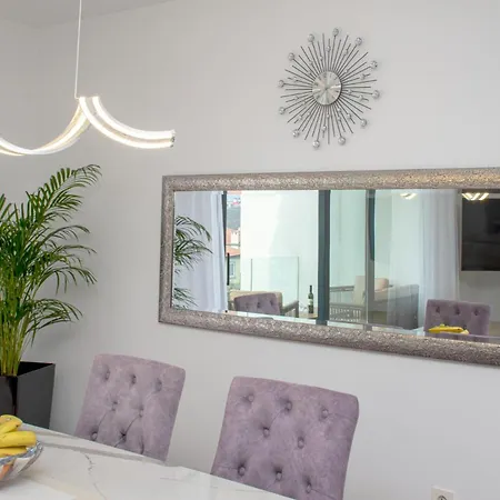 Villa Subin With Panoramic Sea Views Abbázia