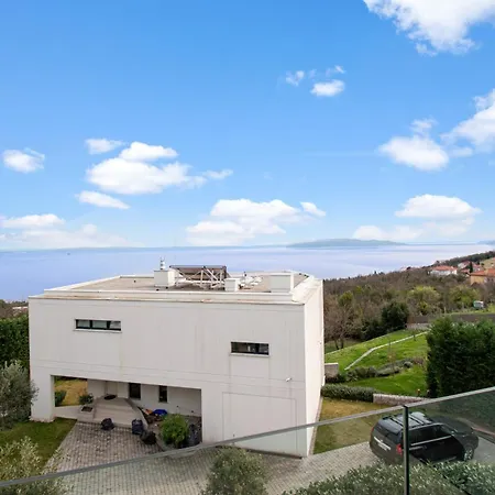 Subin With Panoramic Sea Views Villa
