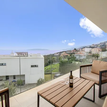 Subin With Panoramic Sea Views Abbázia